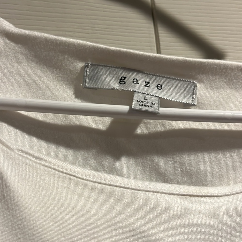 Crop top - Picture 2 of 2